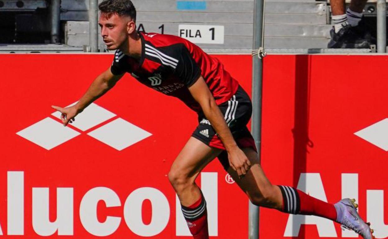 Raúl García de Haro, en un partido con el Mirandés. 