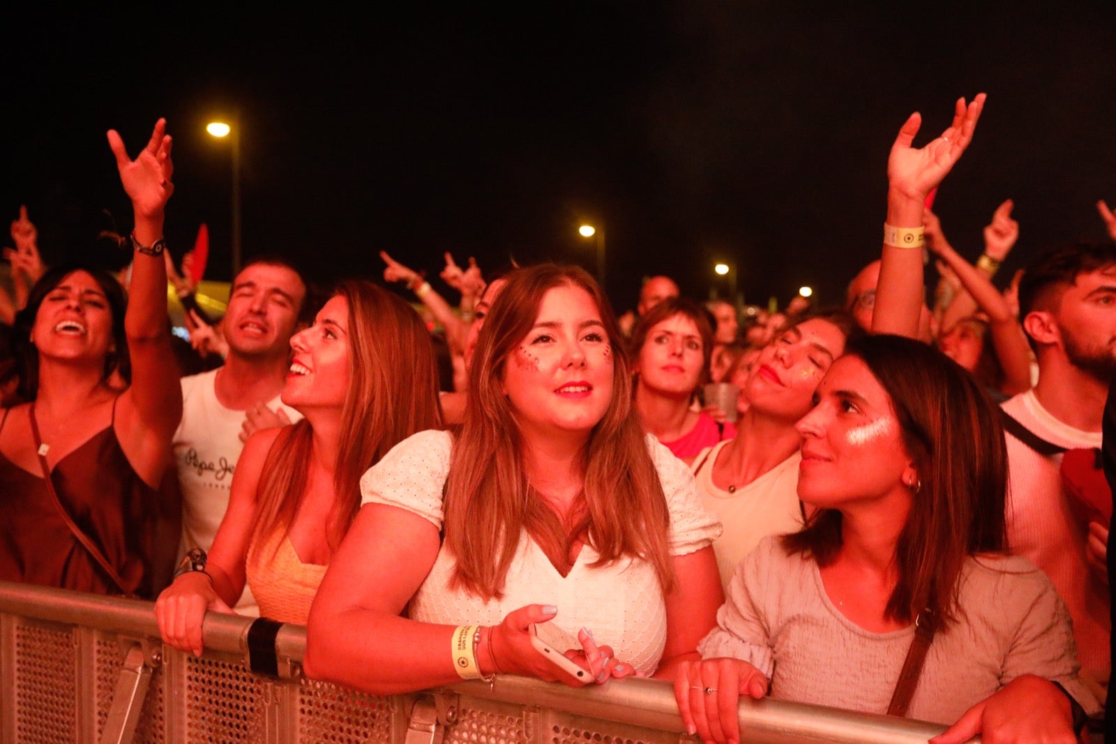 Más de 25.000 personas se dan cita este sábado en El Cortijo del Conde para el Granada Sound