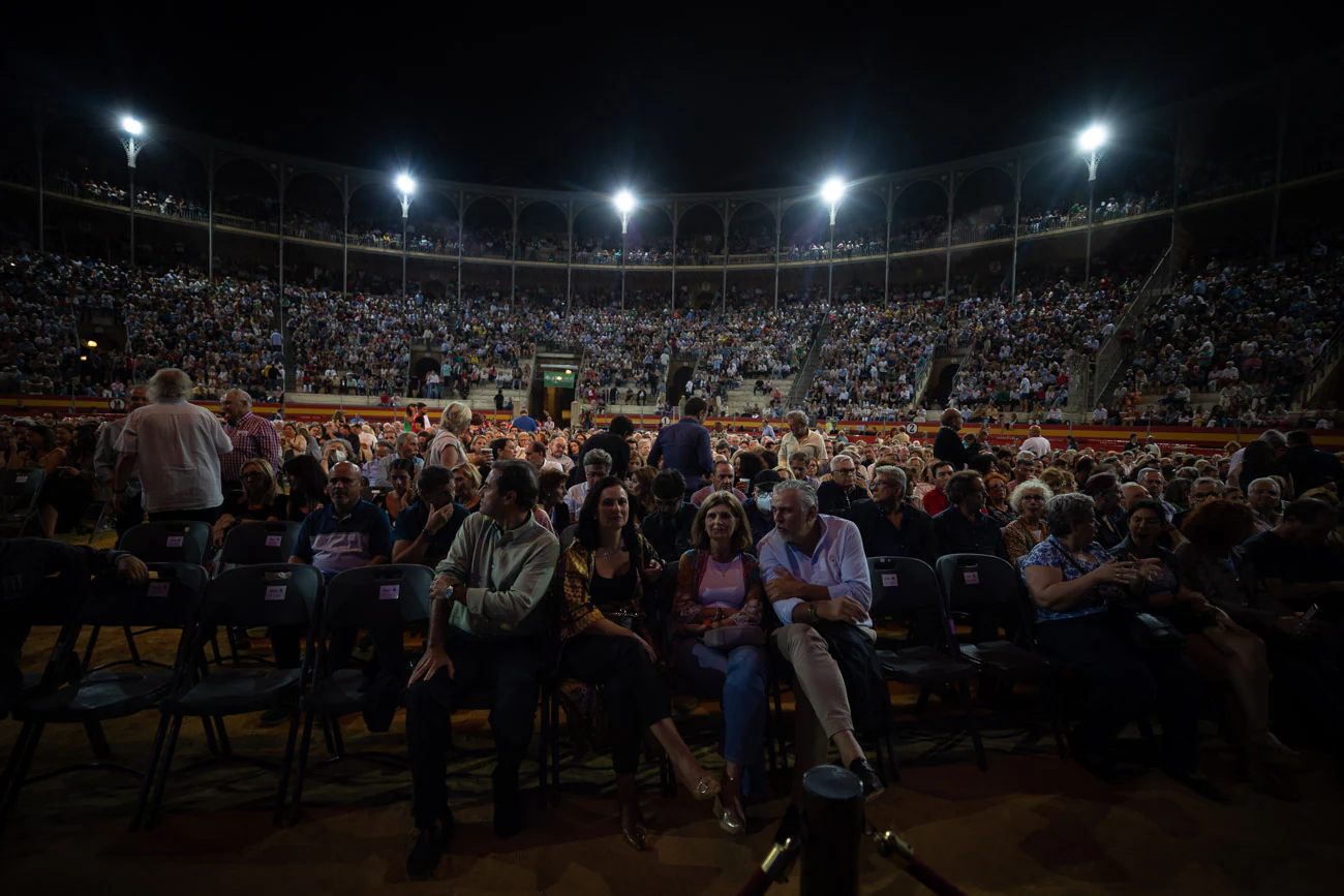 Imágenes del concierto de Joan Manuel Serrat en Granada