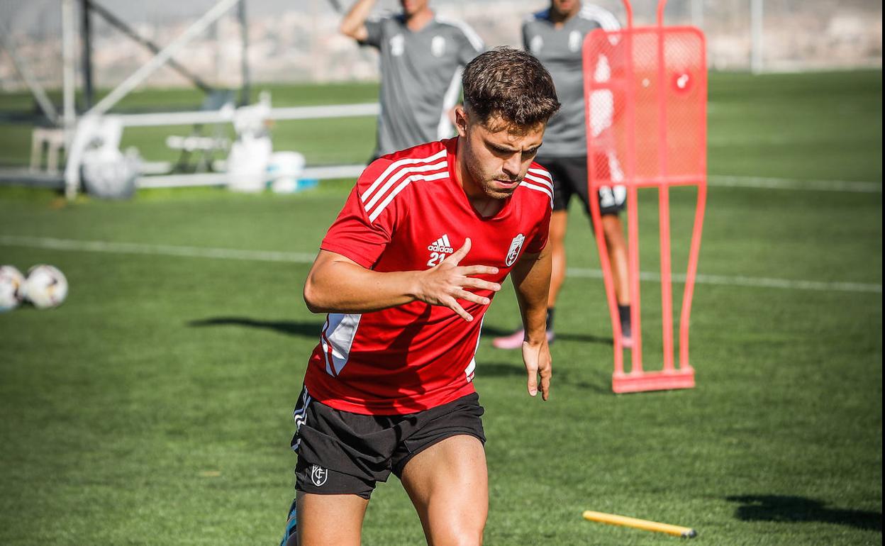 Karanka recupera a Melendo, clave en su sistema Ideal