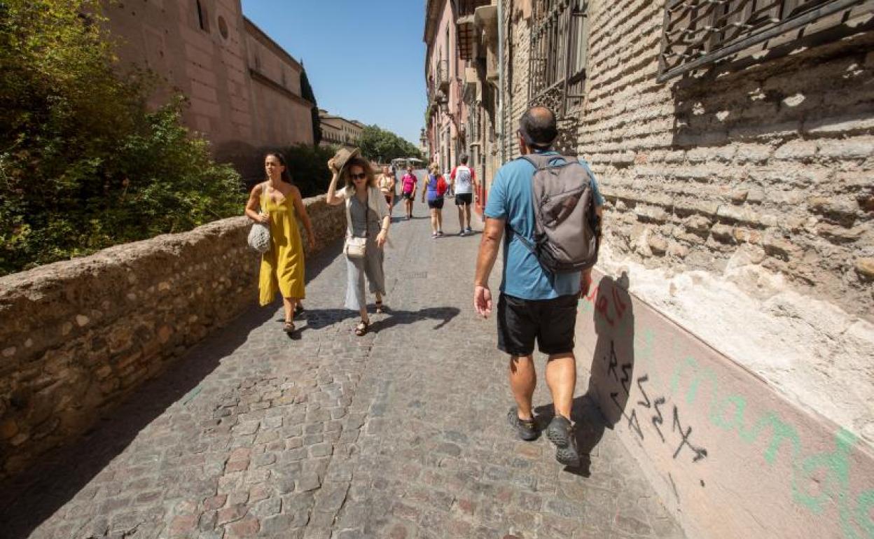 El calor y la ropa de verenao volverán el fin de semana a Andalucía