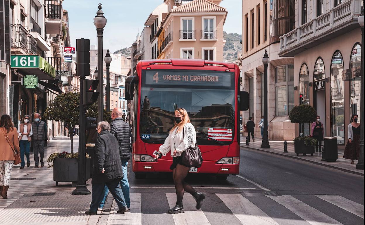Autobús urbano de Granada.