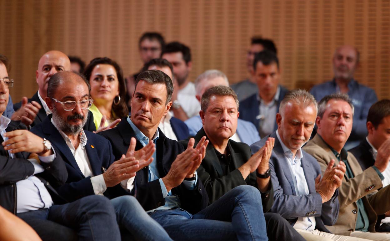 Sánchez, el pasado 17 de septiembre, en un acto con todos los líderes territoriales del PSOE en Zaragoza. 