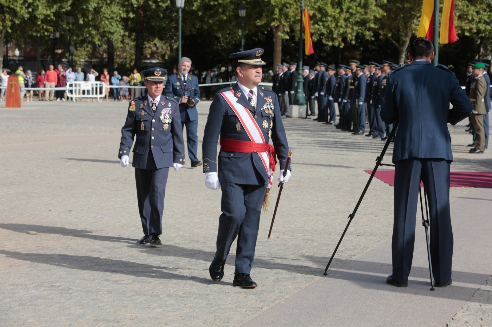 Jura de bandera de civiles en la Base Aérea de Armilla