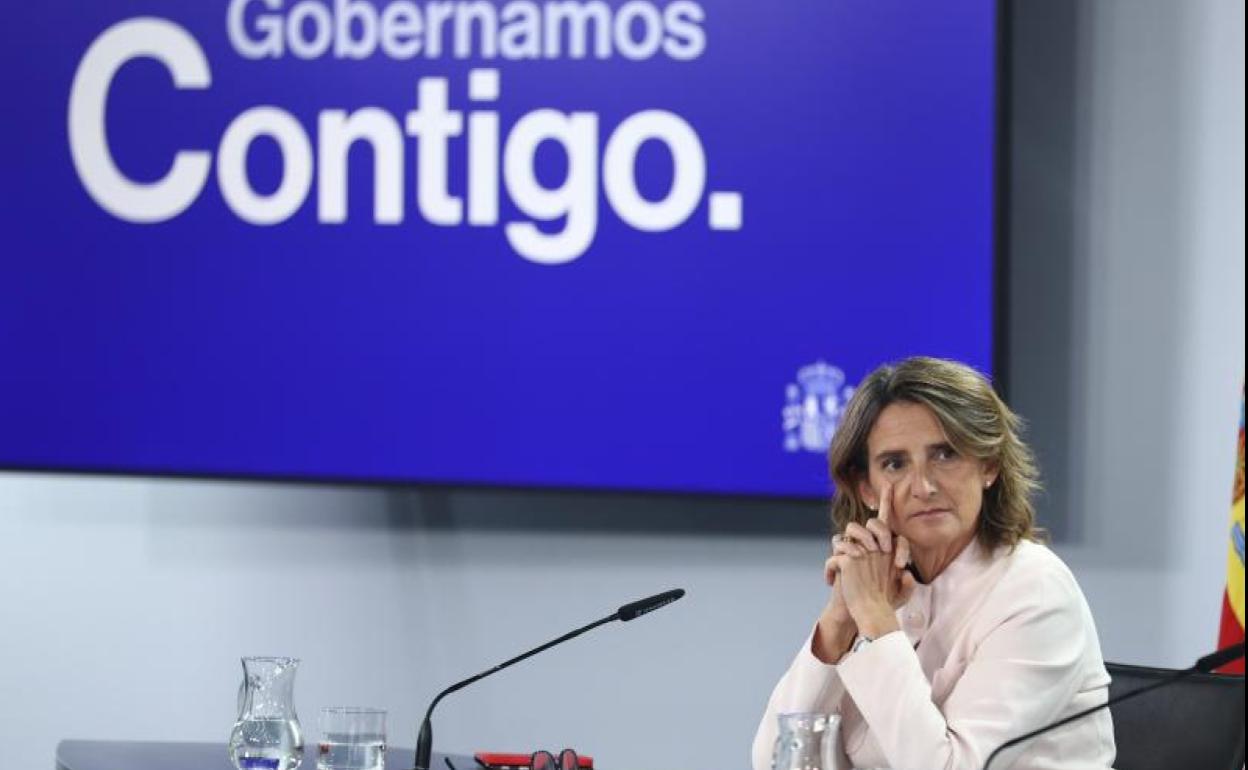 La ministra Ribera durante la rueda de prensa.