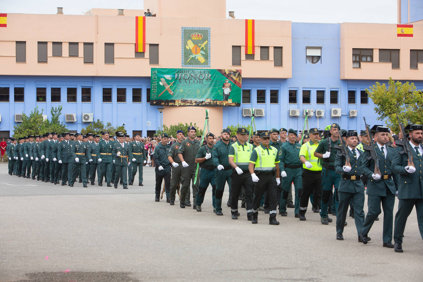 Fotos: La Guardia Civil de Granada celebra el día de su patrona