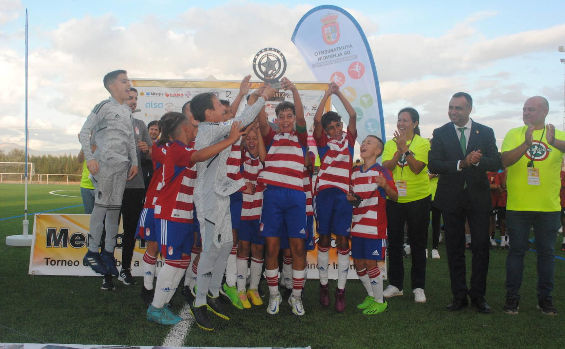 El Granada se proclamó campeón de la quinta edición derrotando al Real Betis por 1-0 en la final.