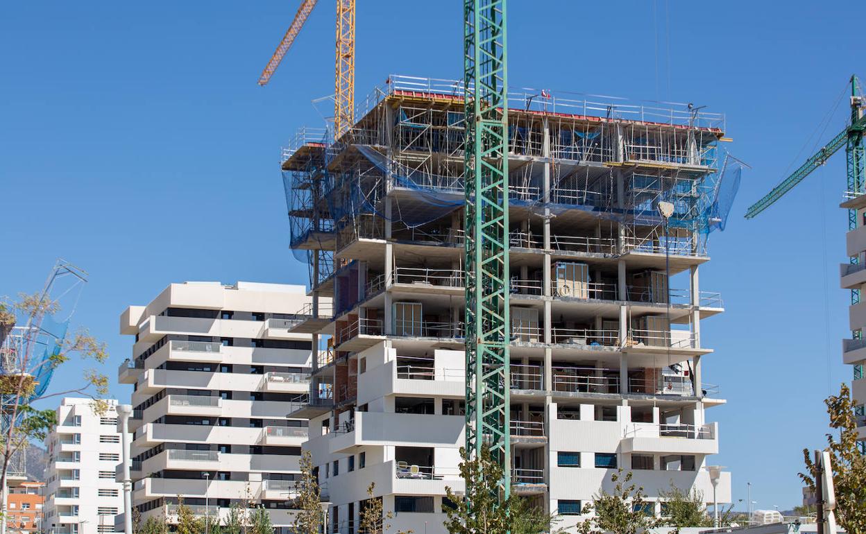 Viviendas en construcción en el barrio de Albayda.