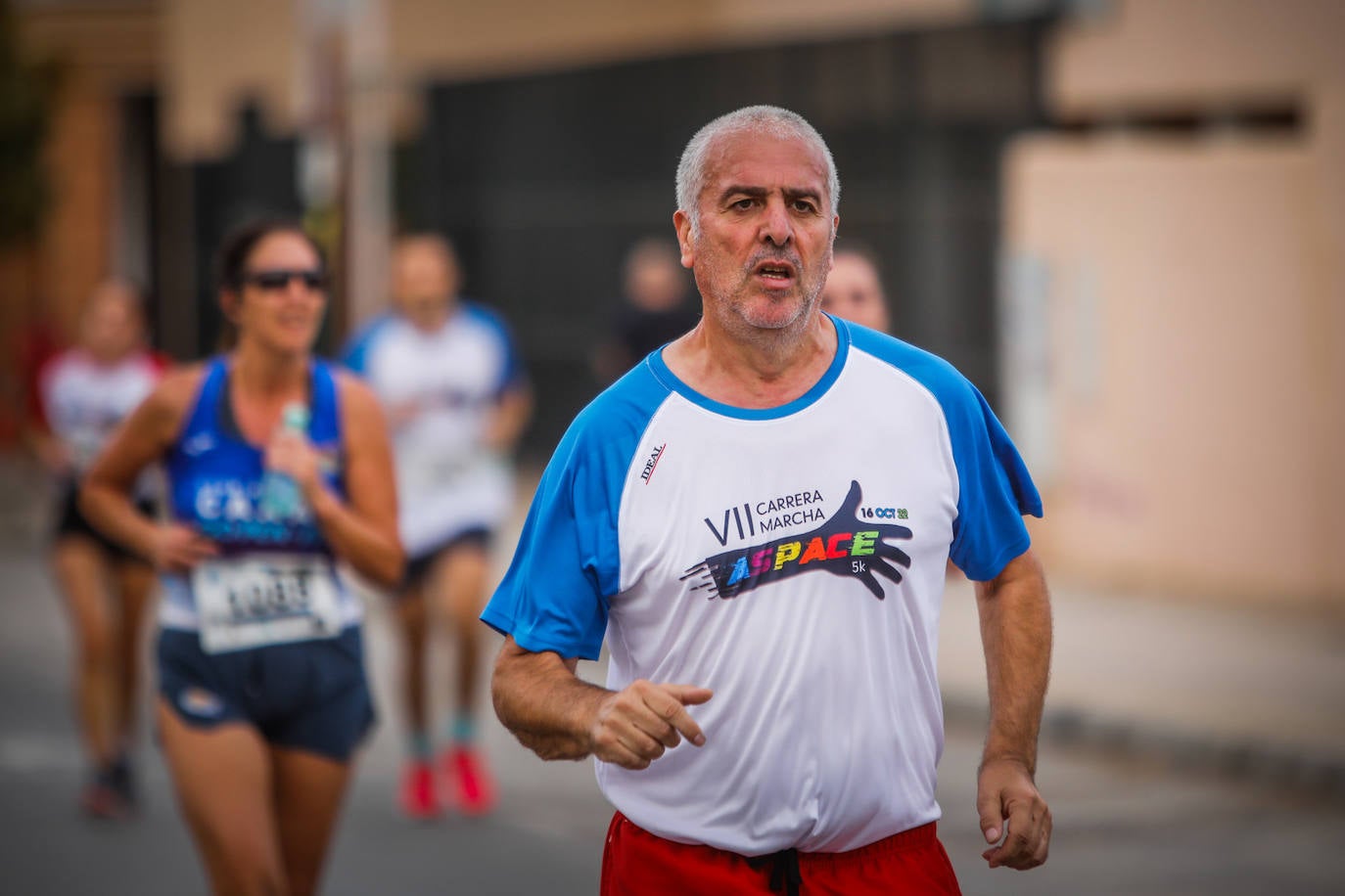 El lema de la carrera es 'Ahora te toca a ti'.