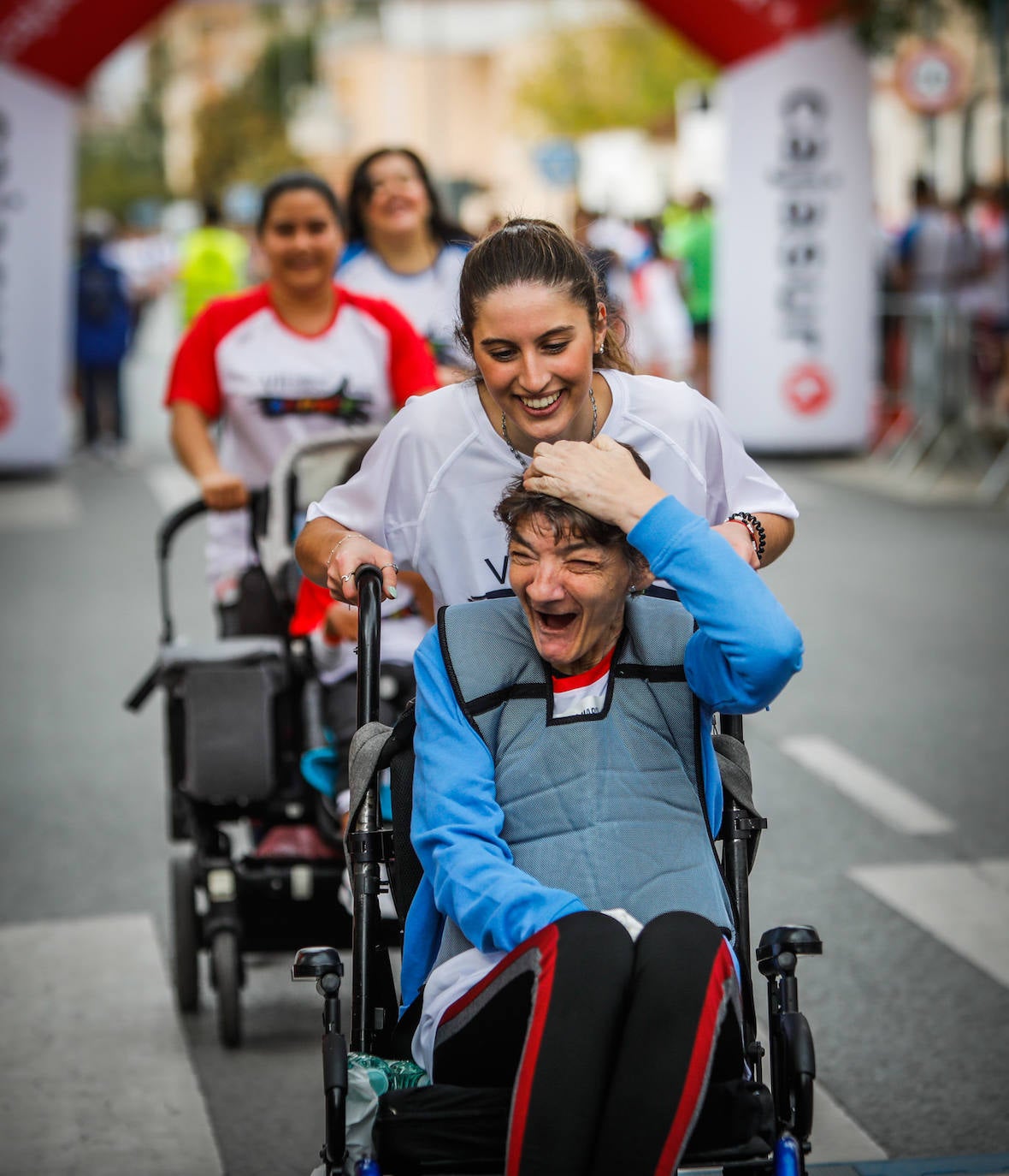 El lema de la carrera es 'Ahora te toca a ti'.