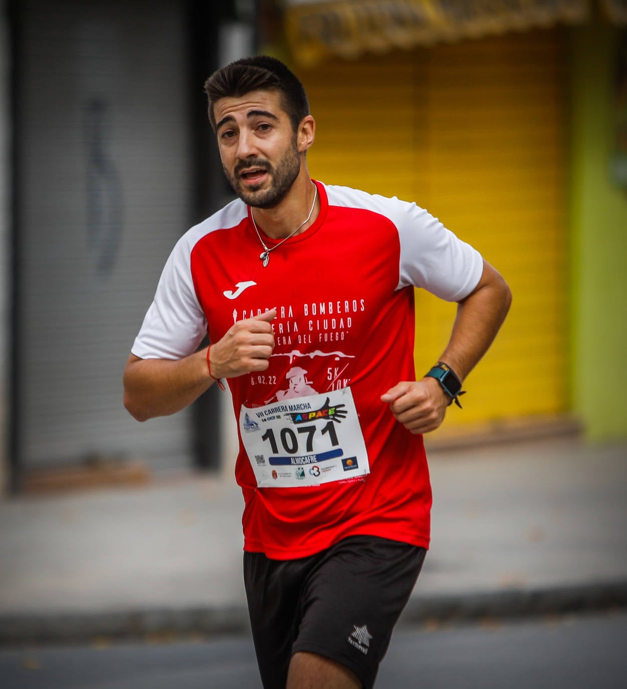 El lema de la carrera es 'Ahora te toca a ti'.