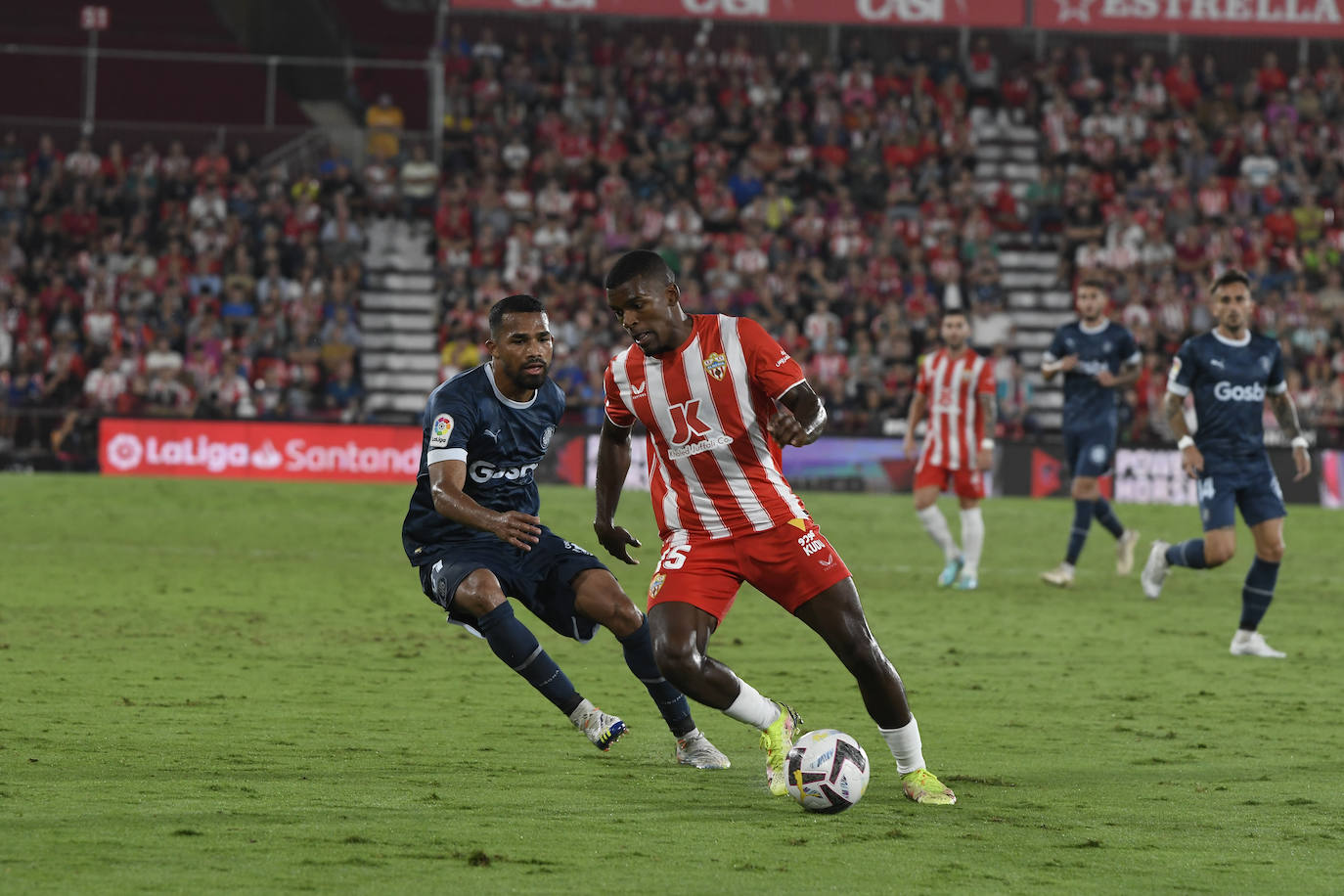 Fotos: Las mejores imágenes del UD Almería-Girona