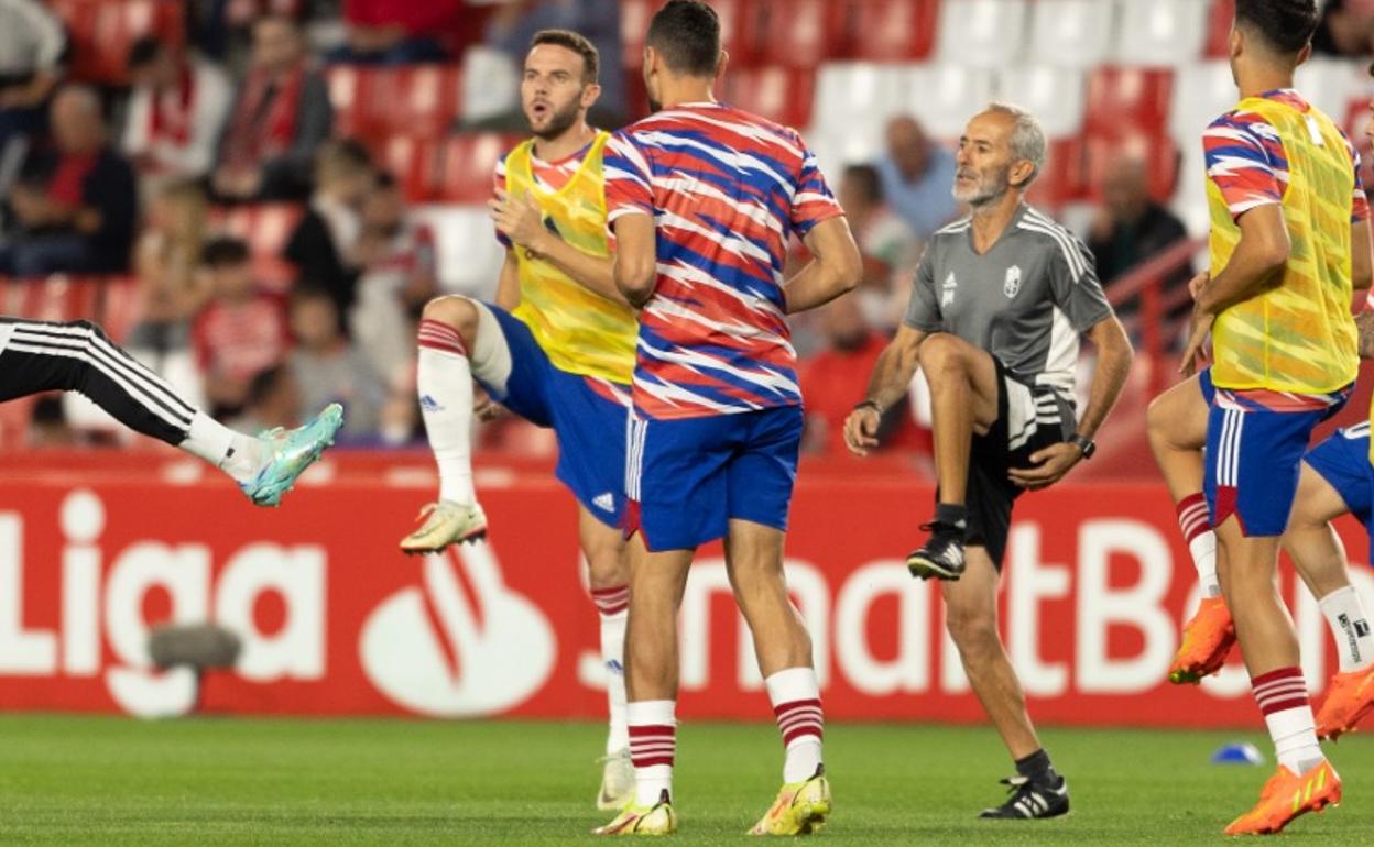 Quini durante el calentamiento. 