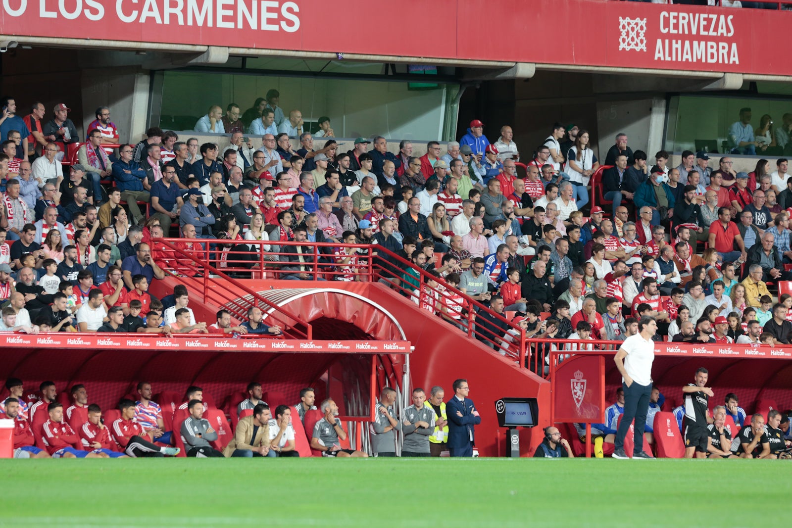Fotos: Encuéntrate en la grada del Nuevo Los Cármenes en el Granada-Zaragoza