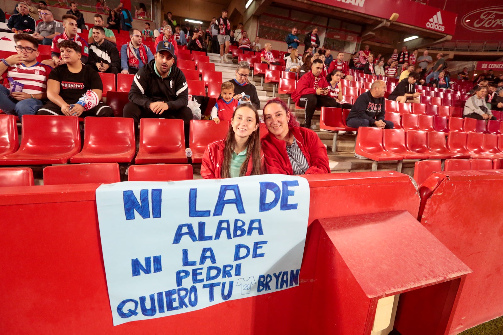 Fotos: Las mejores imágenes del Granada-Zaragoza