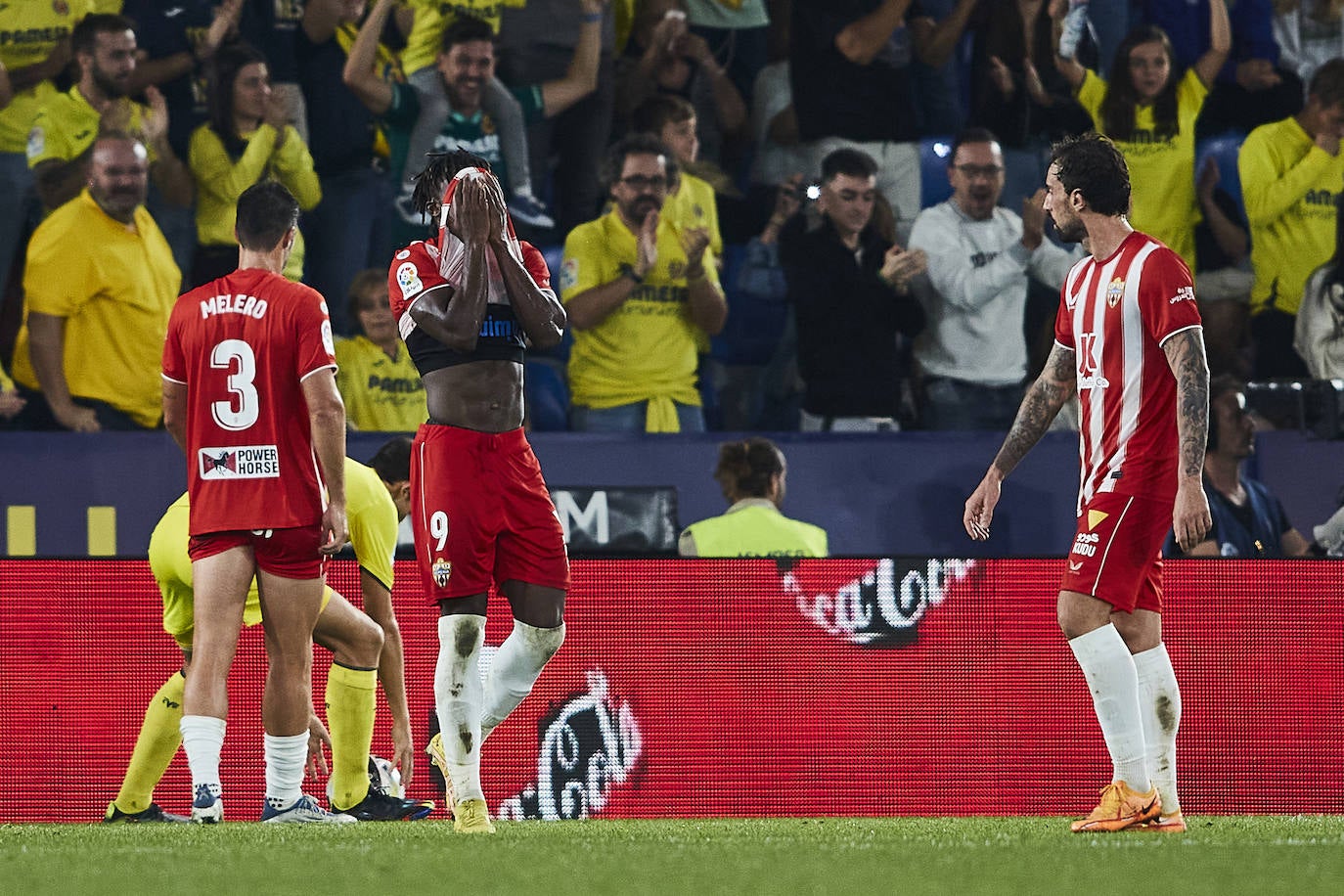 Momento del duelo disputado en el estadio de La Cerámica.