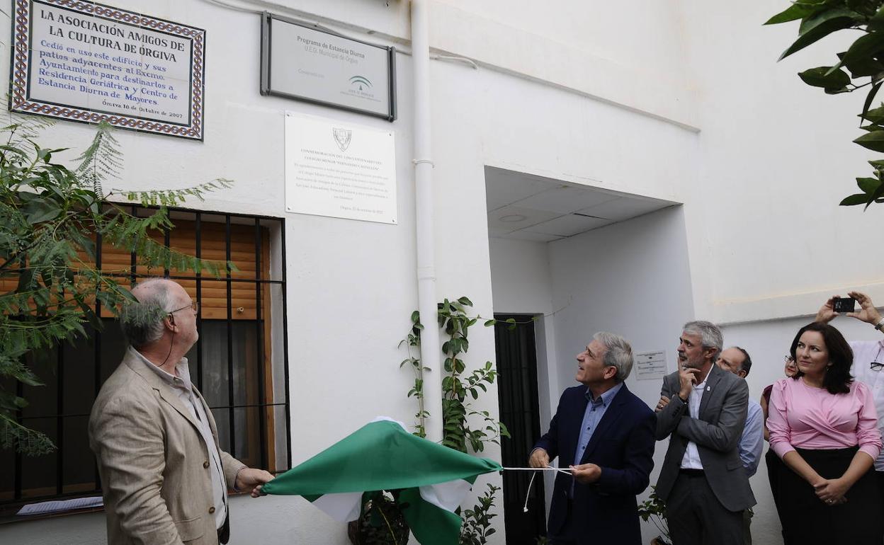 Celebran en Órgiva la apertura del Colegio Menor, creado hace medio siglo
