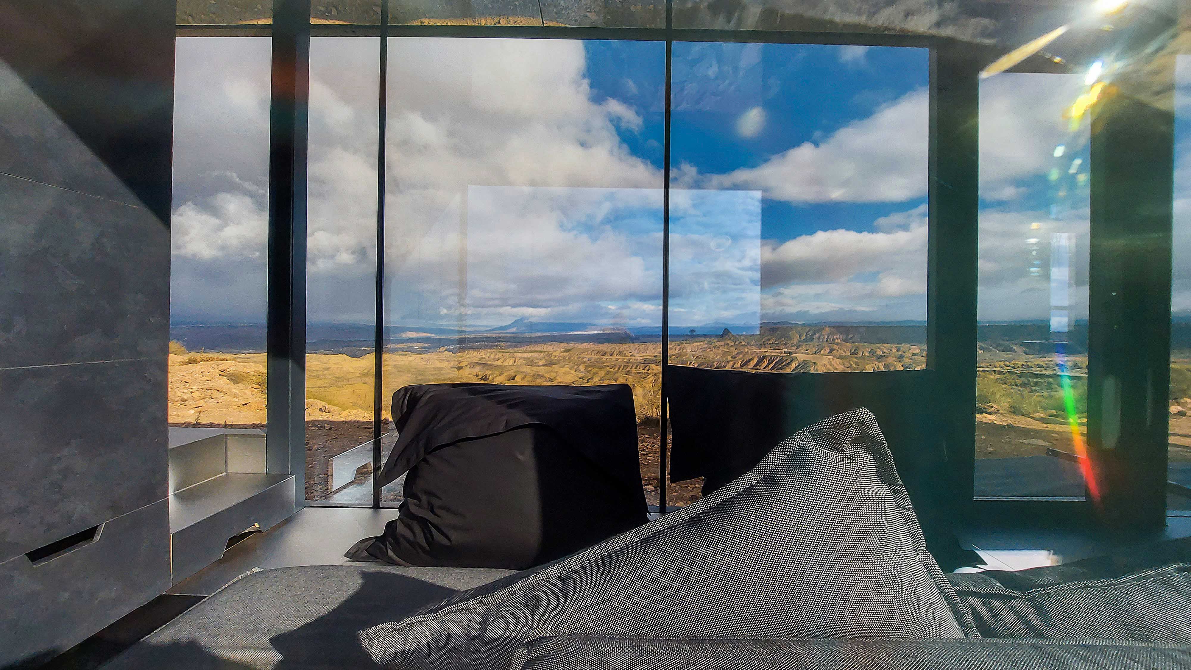 Situado en el puntal de Bácor, la instalación tiene capacidad para cuatro personas y se trata de un alojamiento totalmente autosuficiente