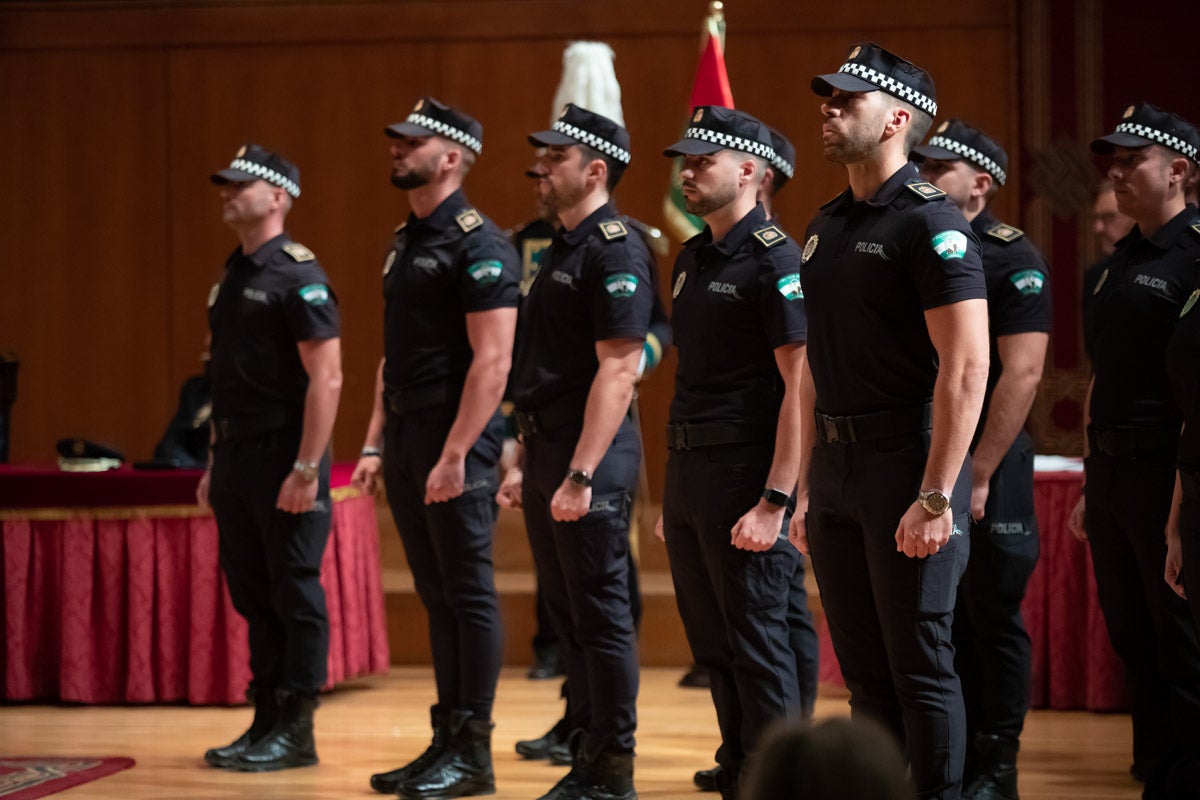 El Cuerpo celebra en la capital el día de su patrón, el Ángel Custodio