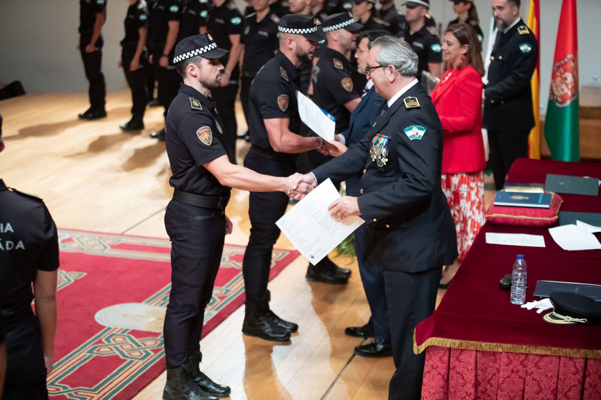 El Cuerpo celebra en la capital el día de su patrón, el Ángel Custodio