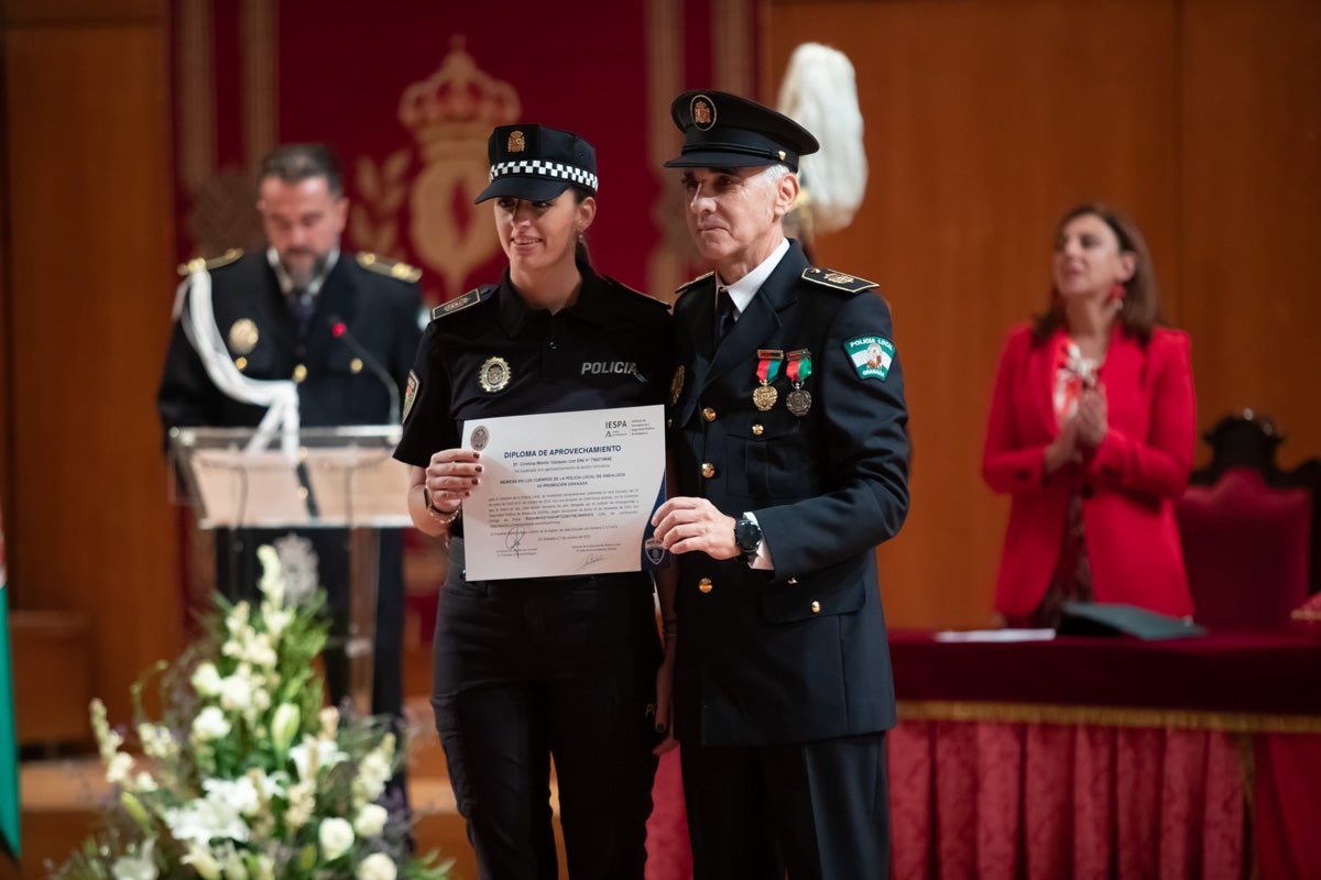 El Cuerpo celebra en la capital el día de su patrón, el Ángel Custodio