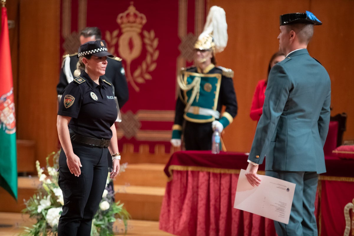 El Cuerpo celebra en la capital el día de su patrón, el Ángel Custodio