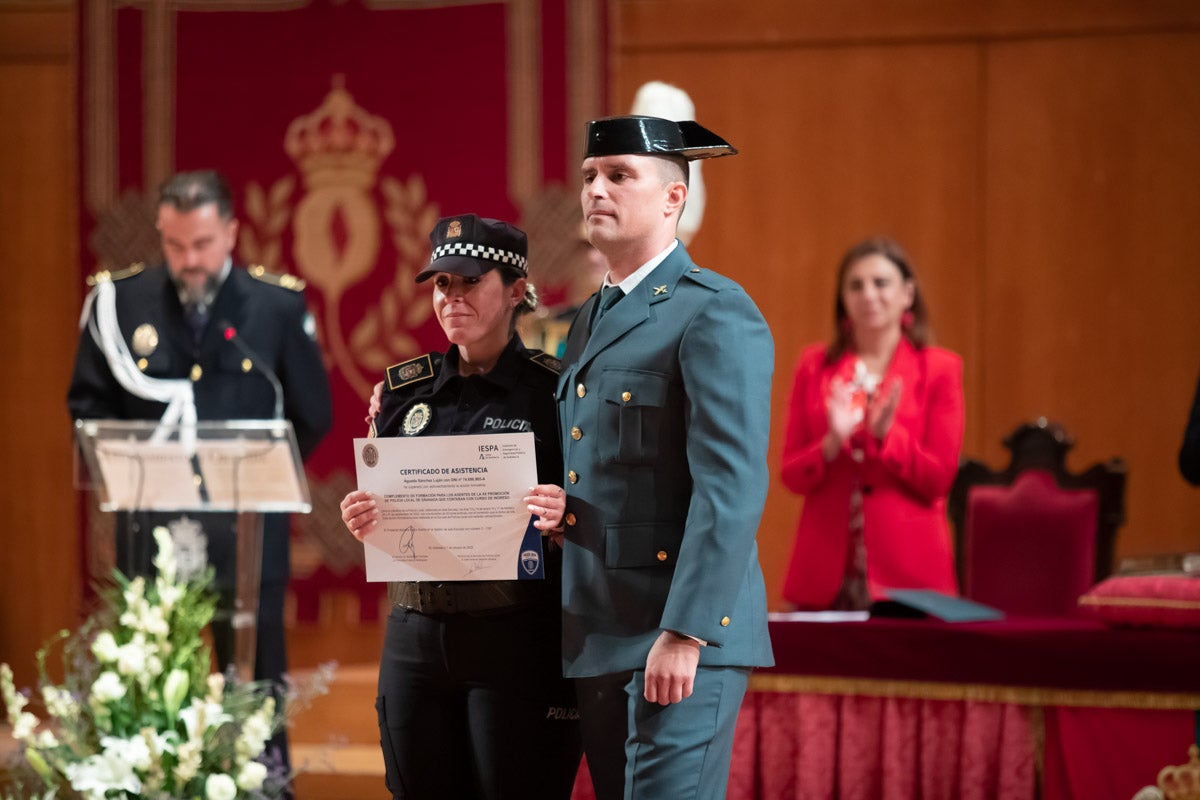 El Cuerpo celebra en la capital el día de su patrón, el Ángel Custodio