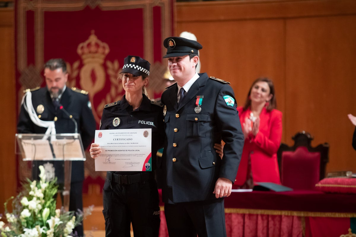 El Cuerpo celebra en la capital el día de su patrón, el Ángel Custodio