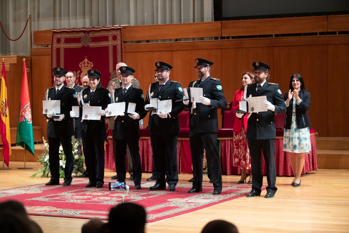 El Cuerpo celebra en la capital el día de su patrón, el Ángel Custodio