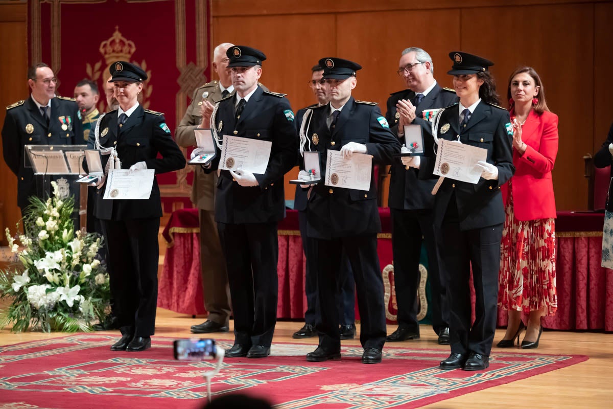 El Cuerpo celebra en la capital el día de su patrón, el Ángel Custodio