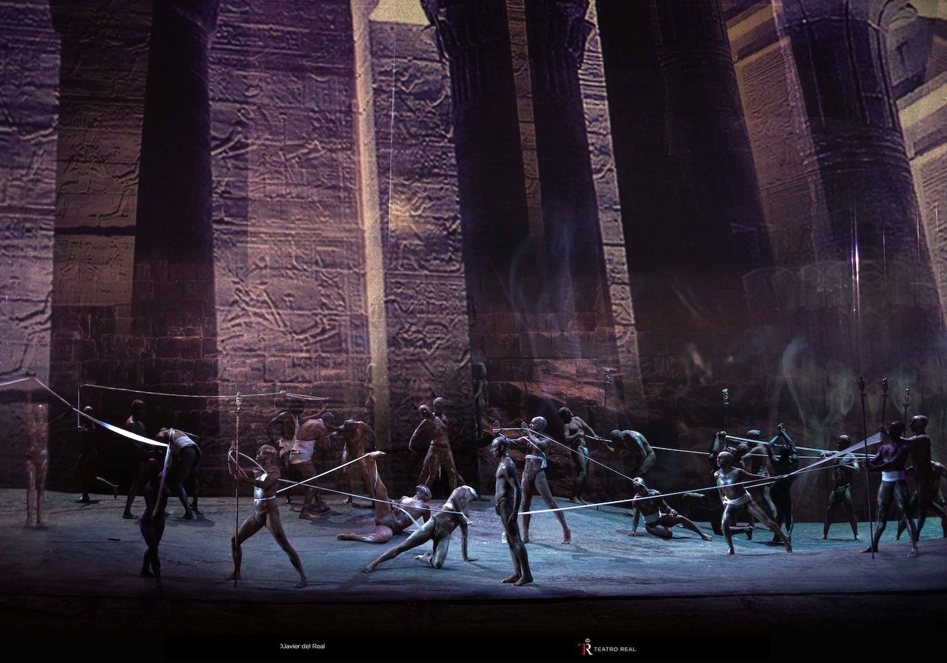 Escenas de 'Aída' en el Teatro Real