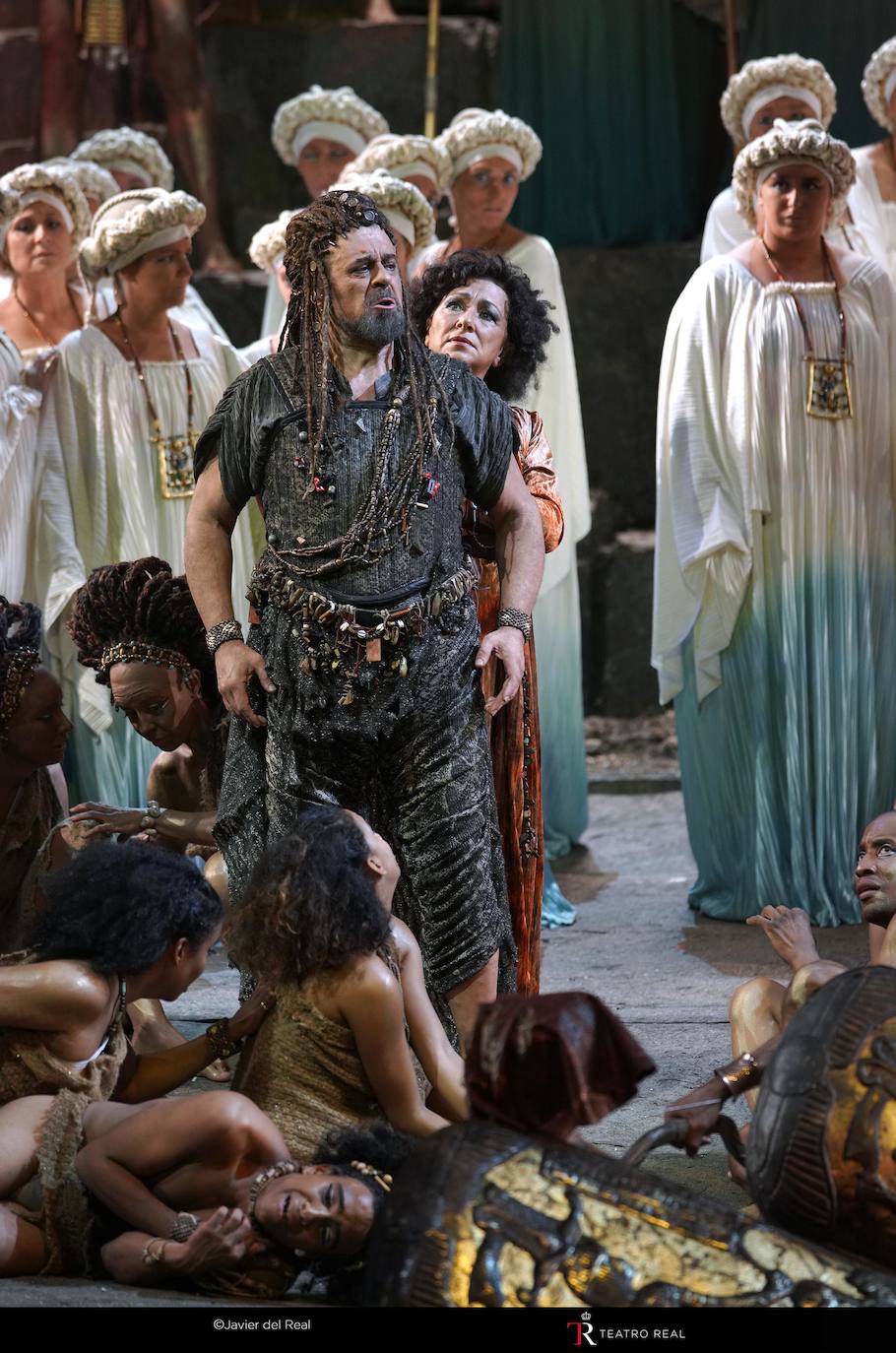 Escenas de 'Aída' en el Teatro Real