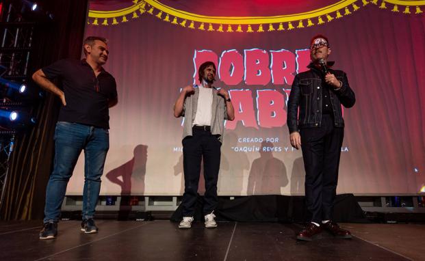 Sicilia, Esteban y Reyes, en el escenario de la Sala Aliatar. 