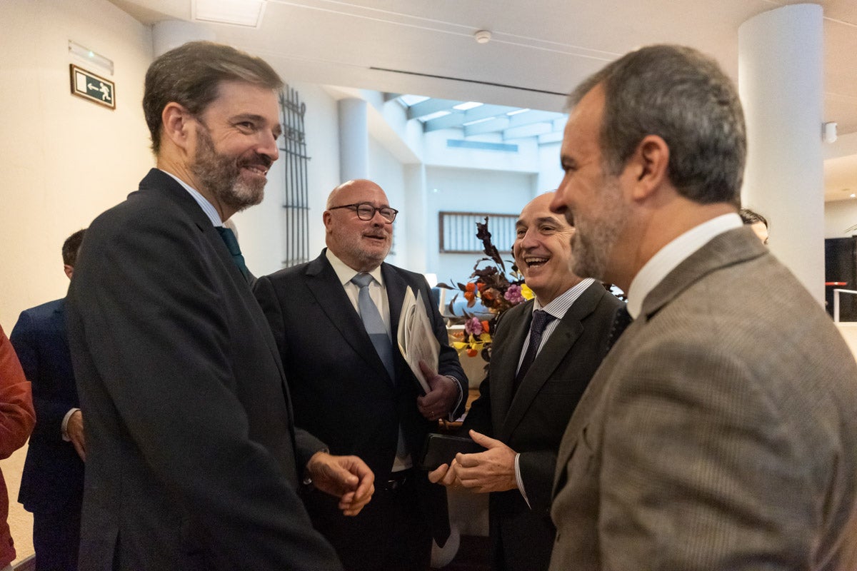 Desayuno informativo con la consejera de Fomento, Marifrán Carazo, en el hotel Santa Paula