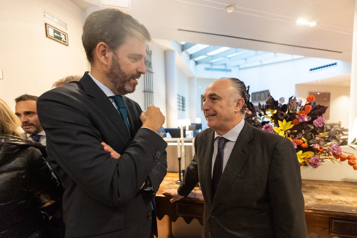 Desayuno informativo con la consejera de Fomento, Marifrán Carazo, en el hotel Santa Paula