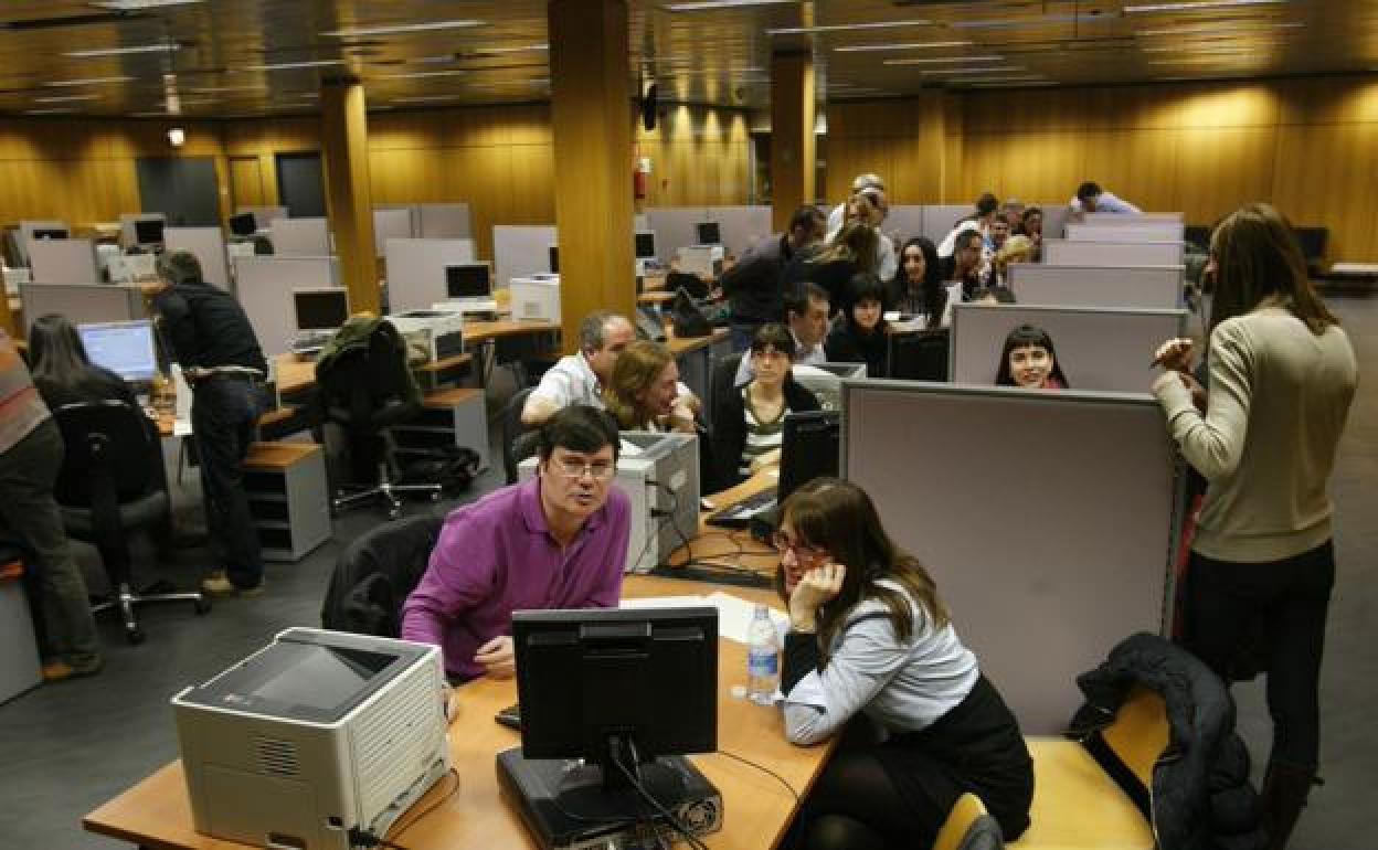 ¿Cómo será la subida salarial de los funcionarios en 2023?