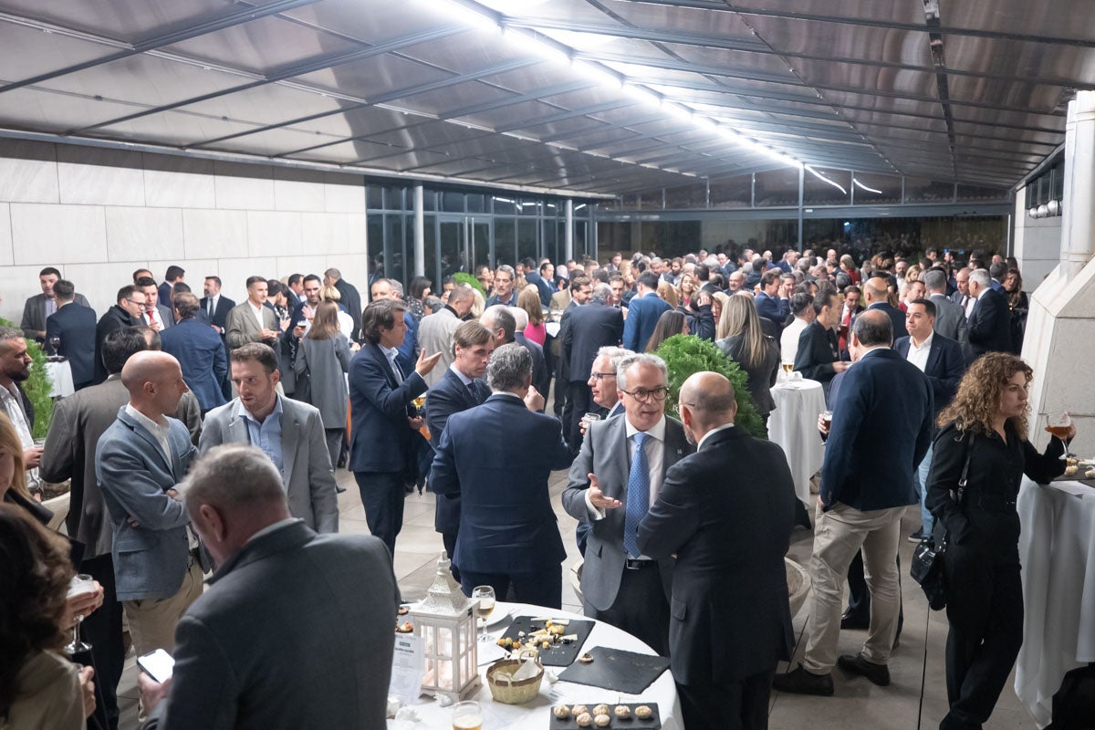 El evento ha reunido a las principales figuras económicas y profesionales de la provincia.