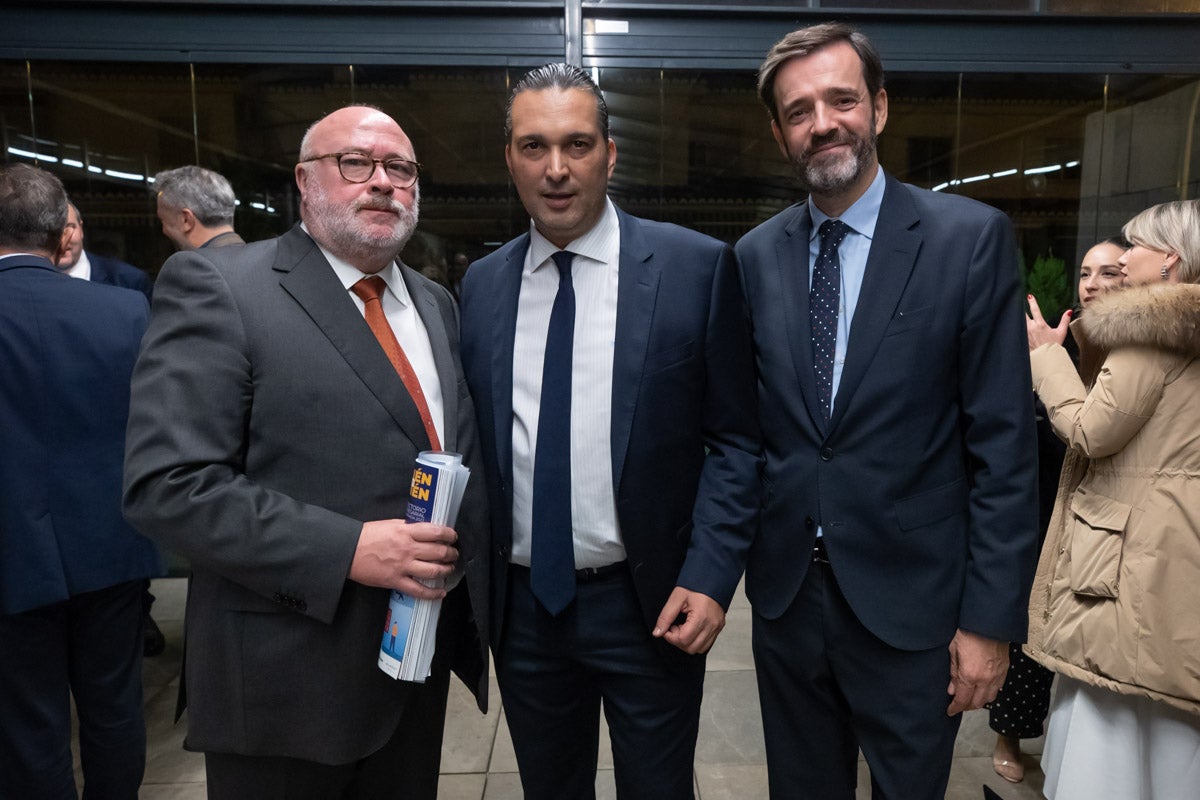 El evento ha reunido a las principales figuras económicas y profesionales de la provincia.