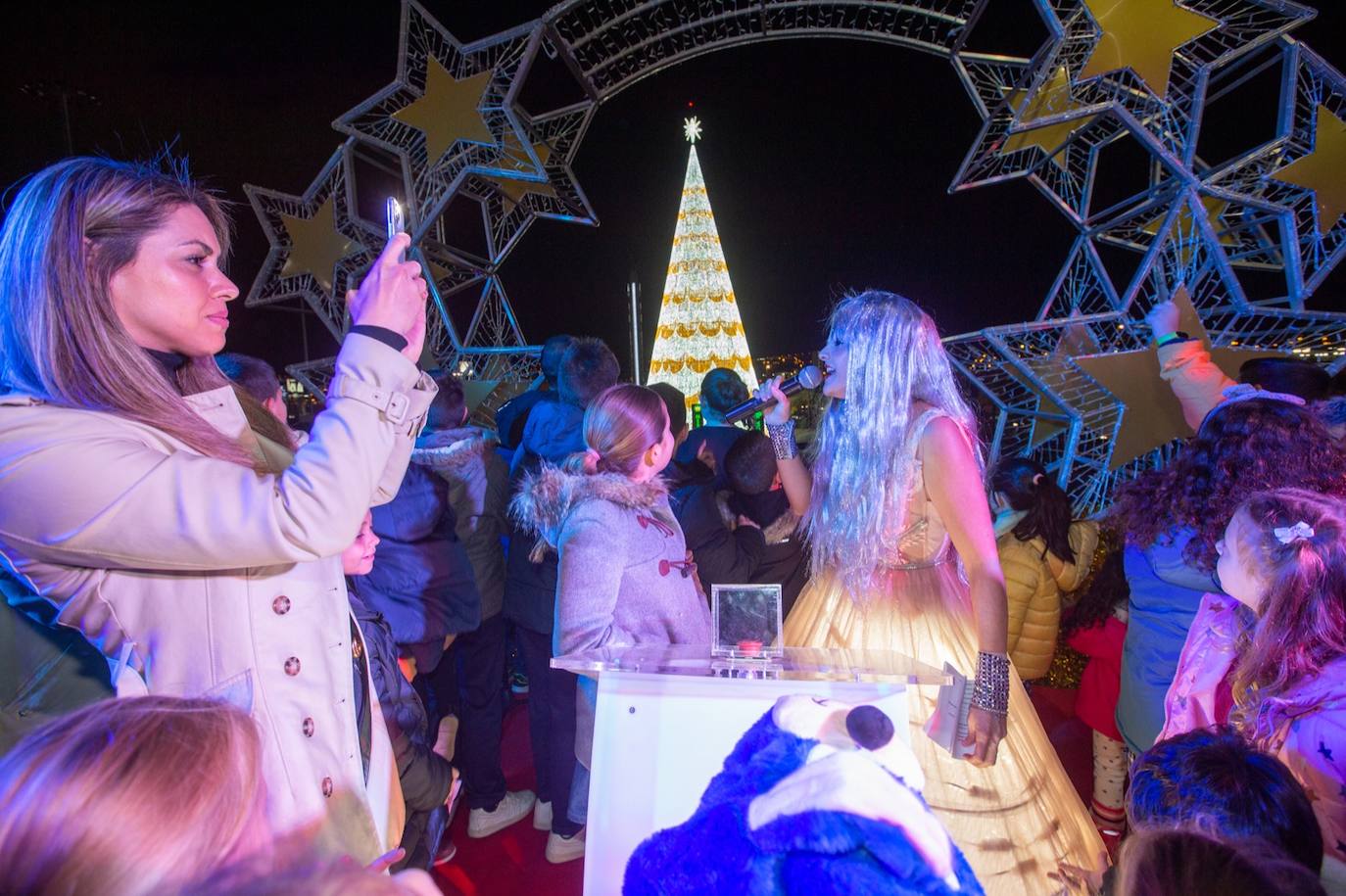 Encendido en el centro comercial Nevada. 