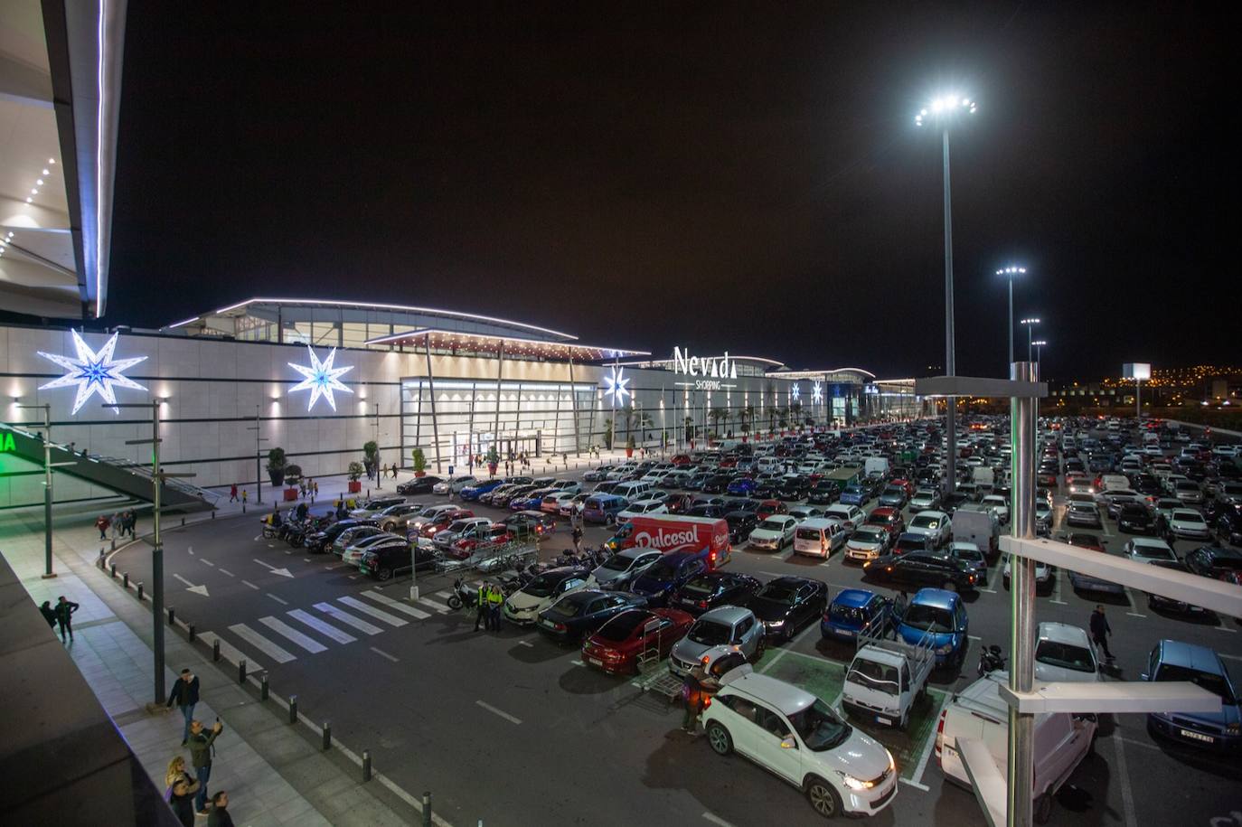 Encendido en el centro comercial Nevada. 