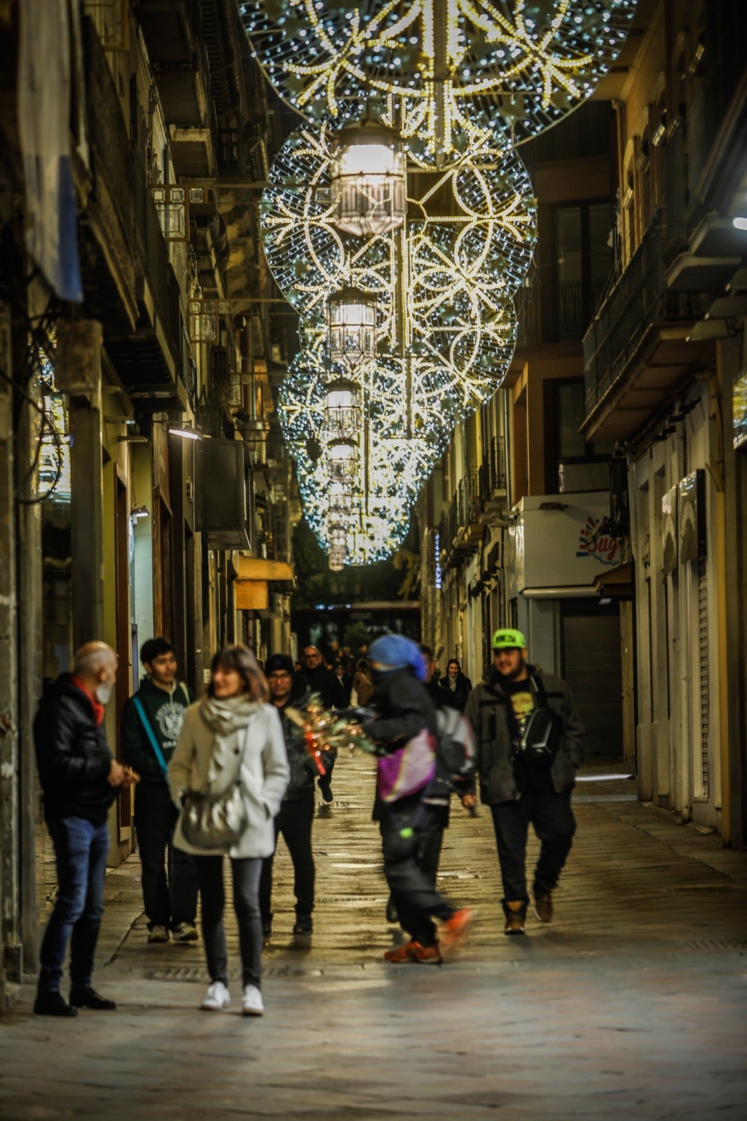 El Ayuntamiento prueba que todos los dispisitivos luminosos instalados para Navidad funcionan correctamente