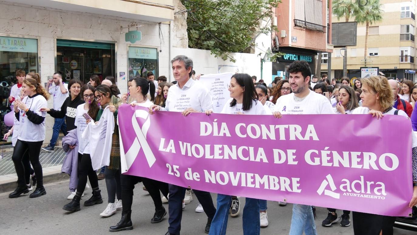 Fotos: La violencia de género se combate en toda la provincia