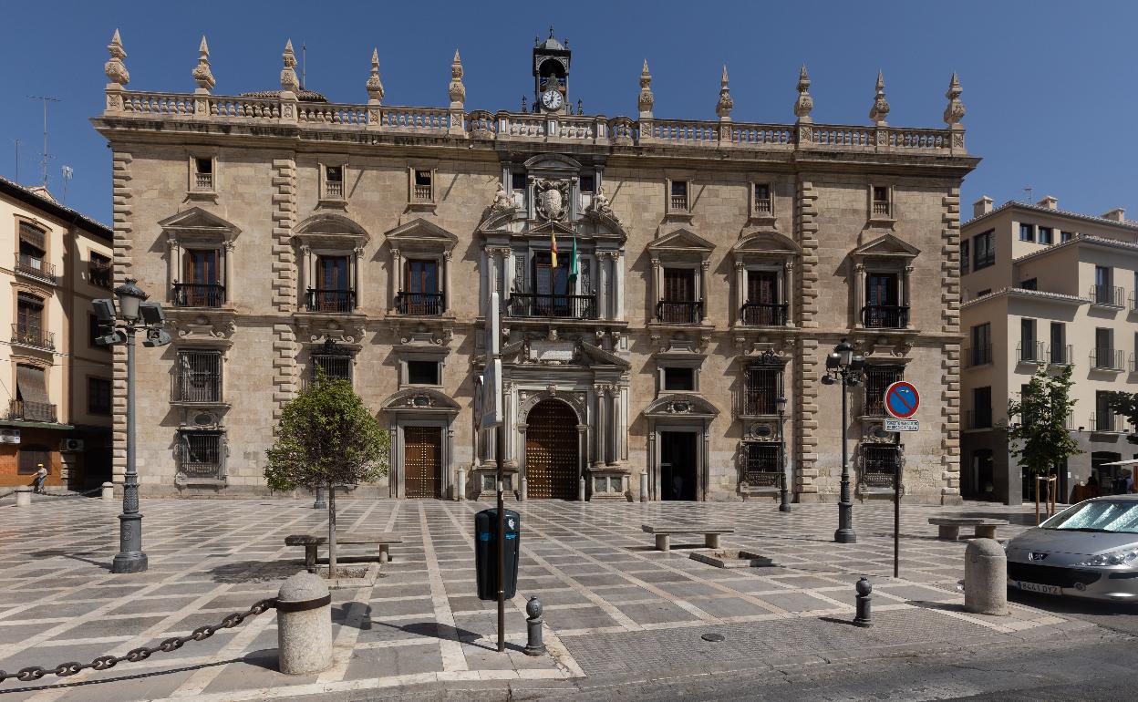 El juicio a este acusado se celebró en este edificio, el de la Real Chancillería. 