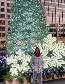 Imagen secundaria 2 - La familia de Ana y Víctor, en Madison por Navidad.