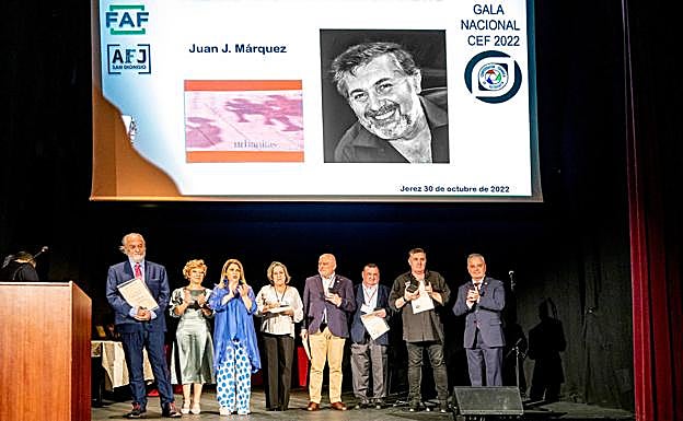 Concesión del Premio. 