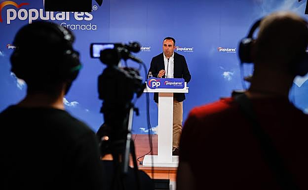 Rodríguez lamenta el desprecio sistemático del PSOE tras dejar a Granada sin la sede para la IA