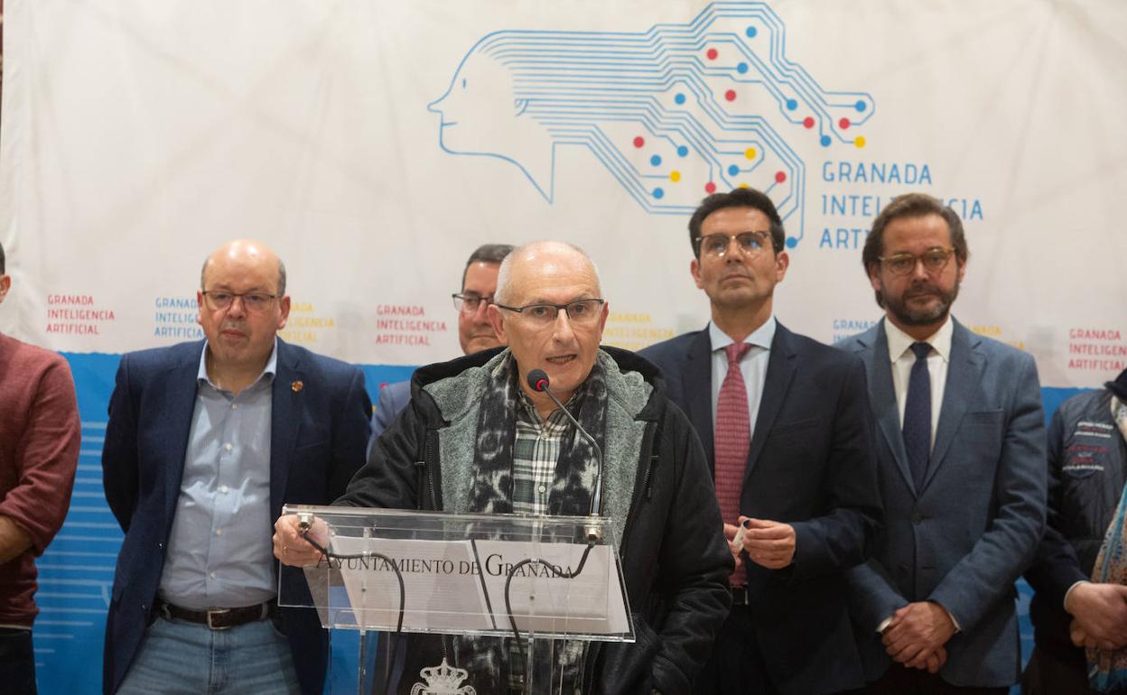 Enrique Herrera, durante su intervención ante los medios el lunes.