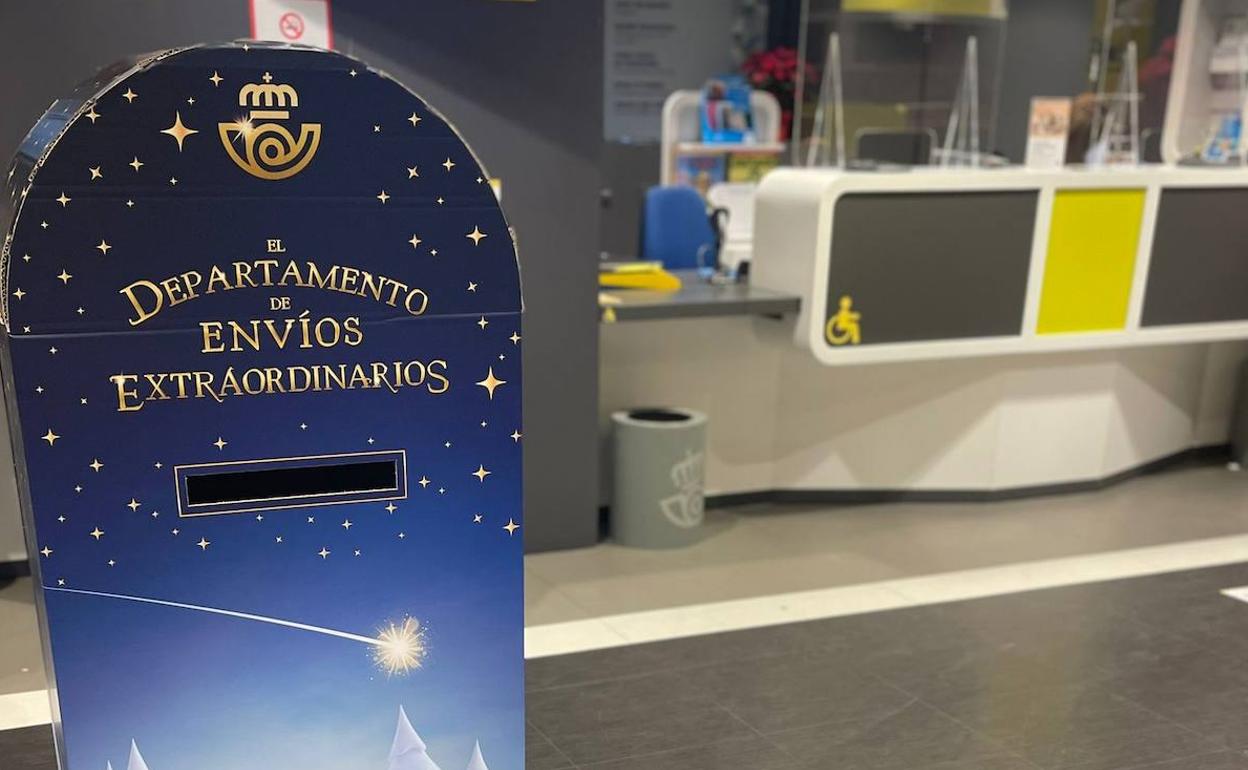 Correos instala buzones de Navidad especiales en Jaén, Andújar y