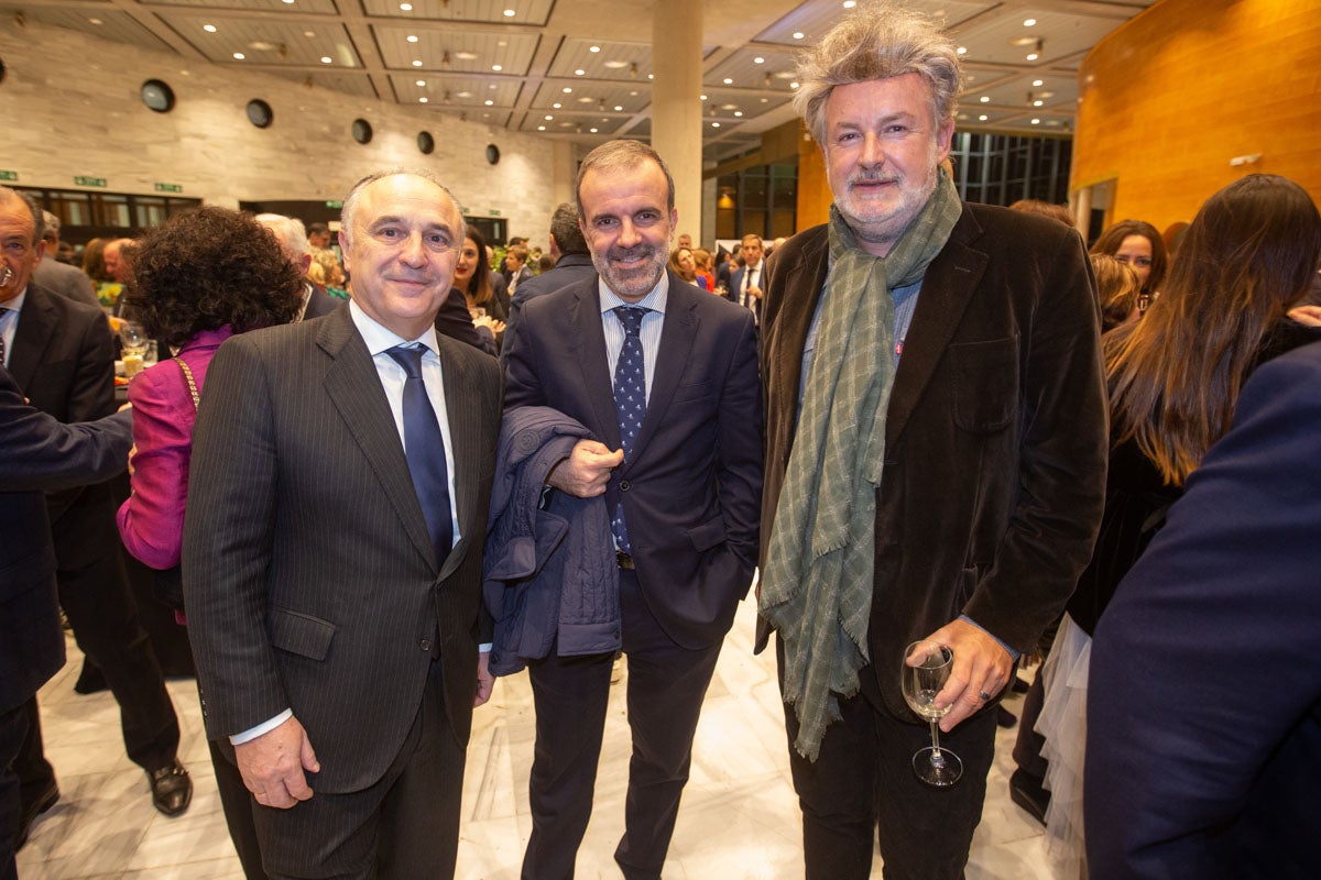 Los premiados e invitados tuvieron la ocasión de hablar distendidamente durante el cóctel posterior a la gala