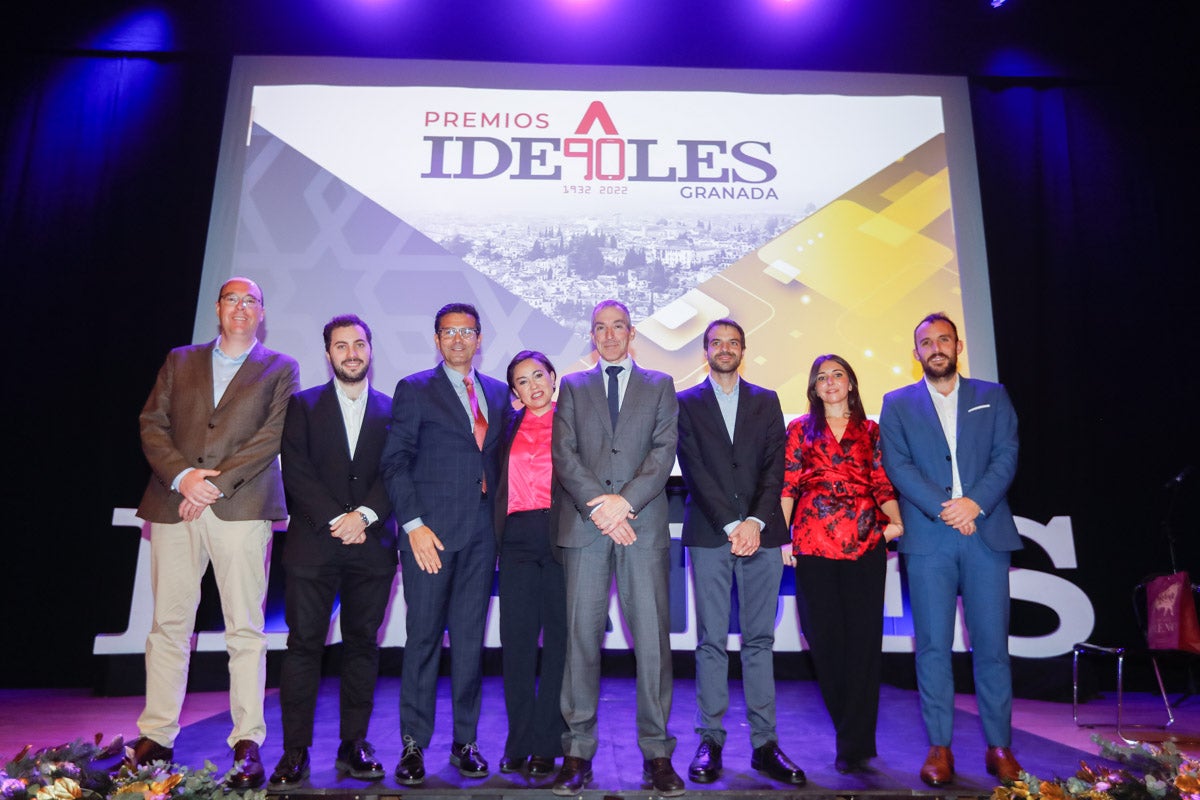 Los premiados e invitados tuvieron la ocasión de hablar distendidamente durante el cóctel posterior a la gala